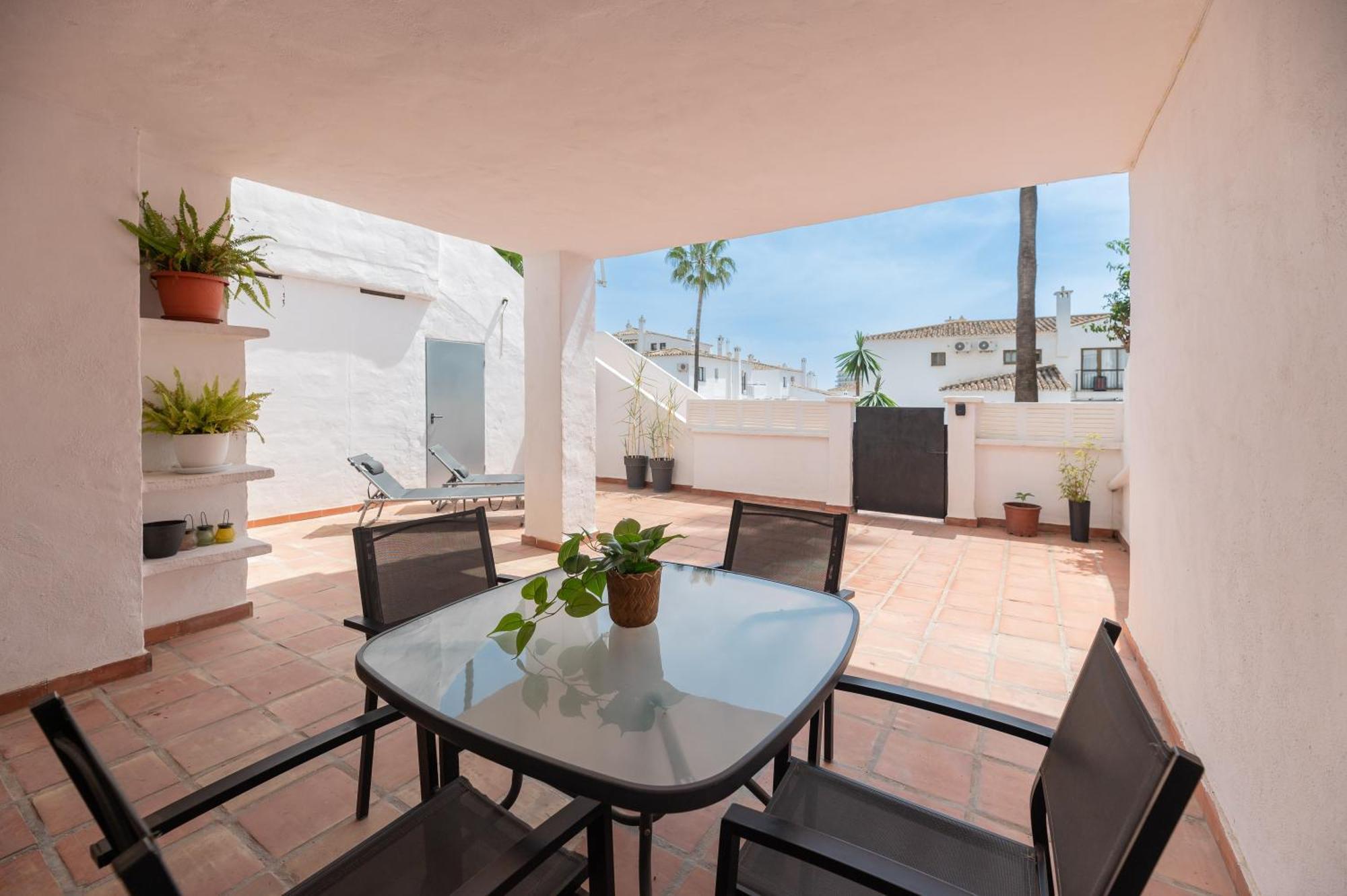 Apartamento Con Amplio Porche Y Bbq Benalmadena Ngoại thất bức ảnh