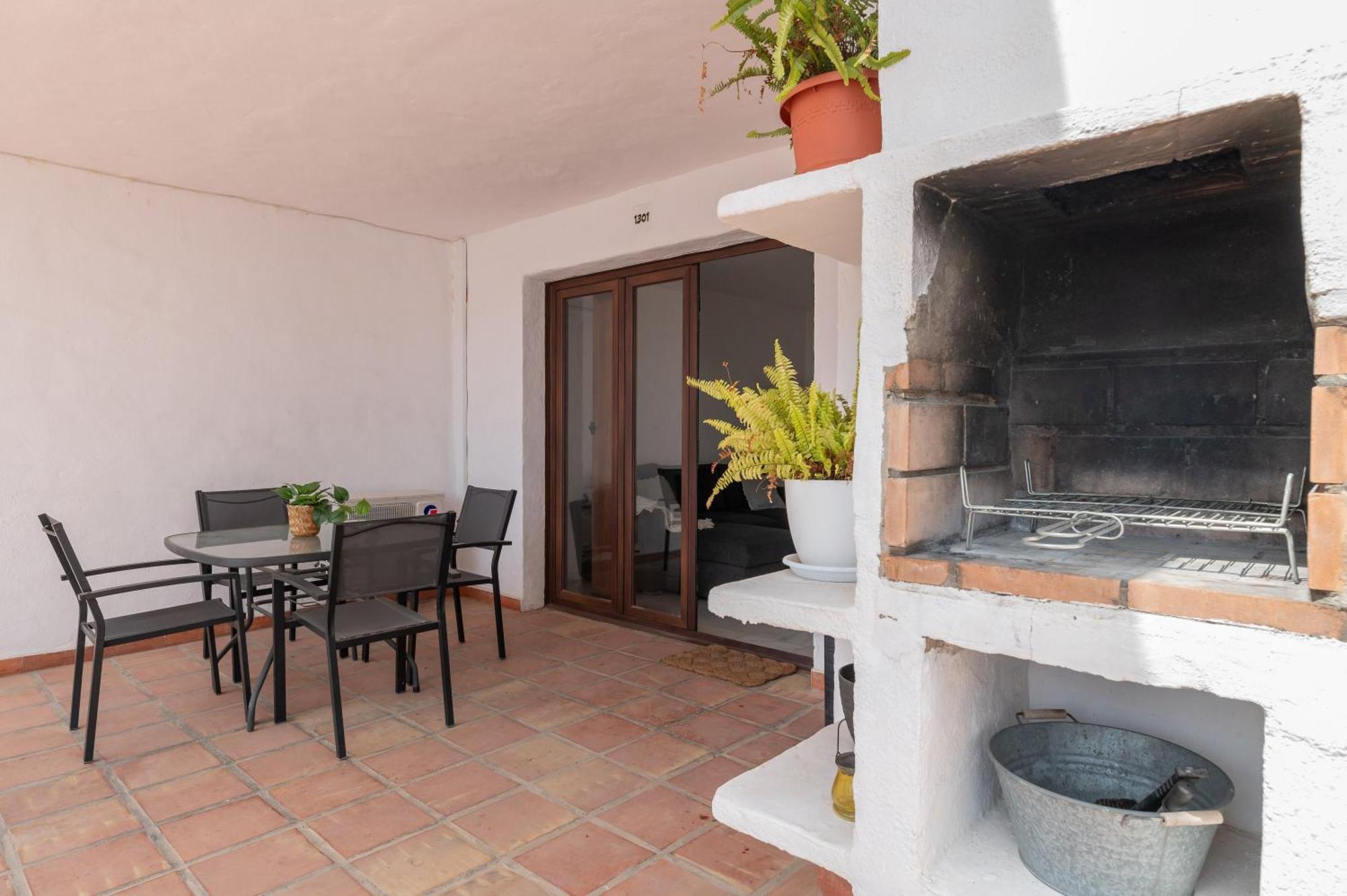 Apartamento Con Amplio Porche Y Bbq Benalmadena Ngoại thất bức ảnh
